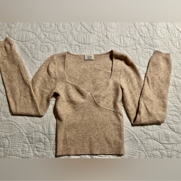 Aritzia Wilfred Greer Sweater - Picture 4 of 5